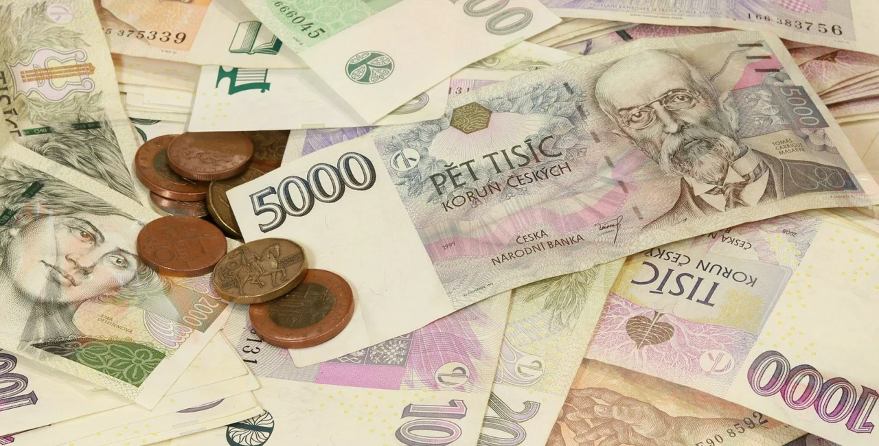 Average Czech wages rose 7.1% in 2019, with Prague crossing 44,000 crowns monthly