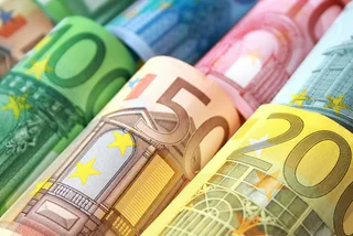 Euro banknotes. Photo: iStock, tomograf.